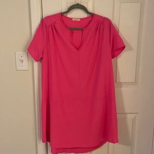 Hot pink.  Small. Never been worn